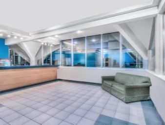 Howard Johnson By Wyndham Hotel