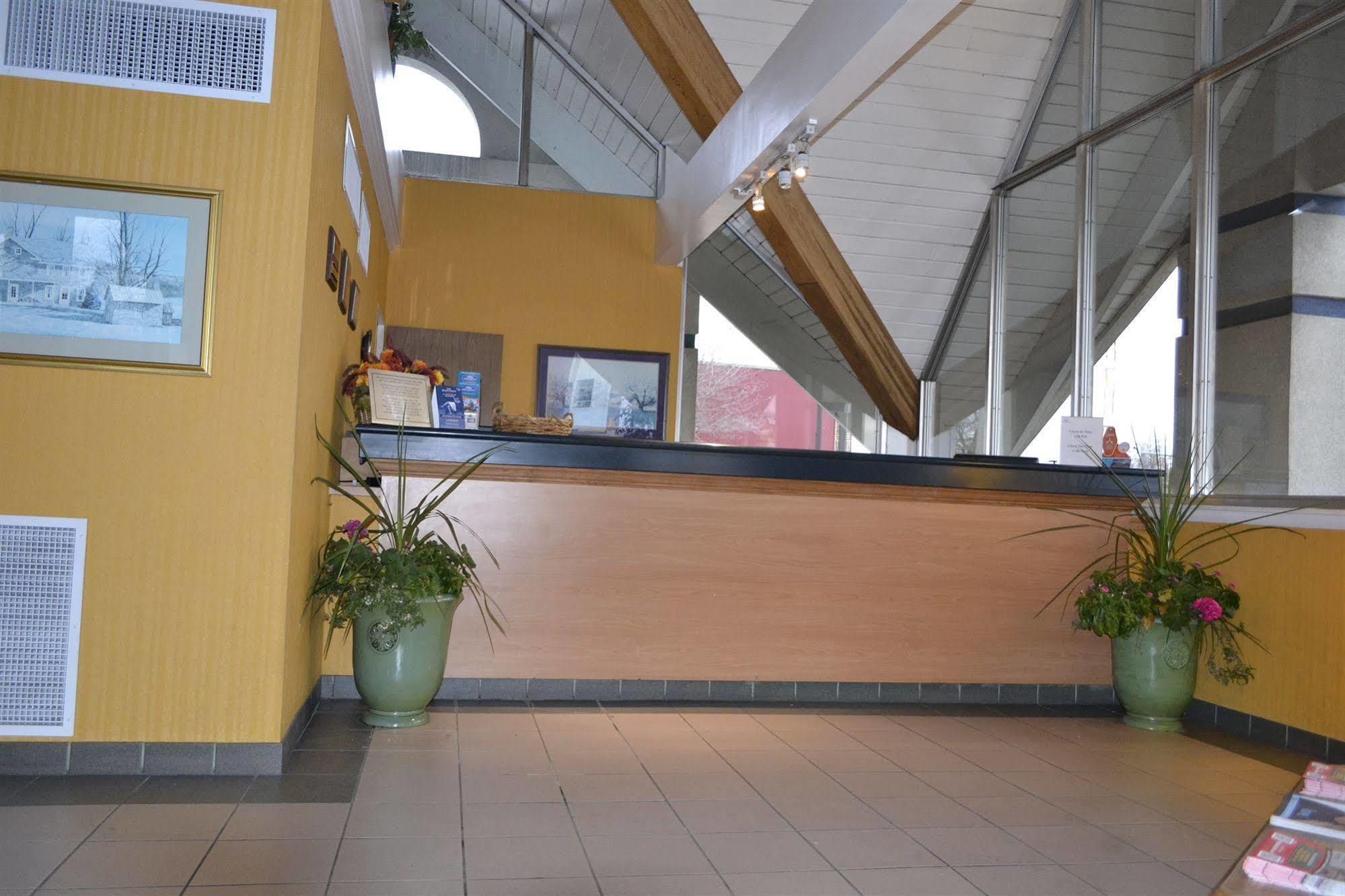 Howard Johnson By Wyndham Hotel 2*